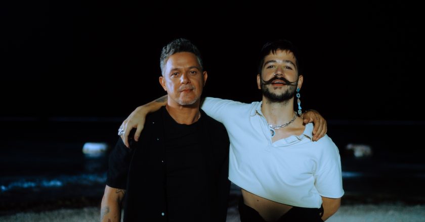 Camilo e Alejandro Sanz lançam Nasa
