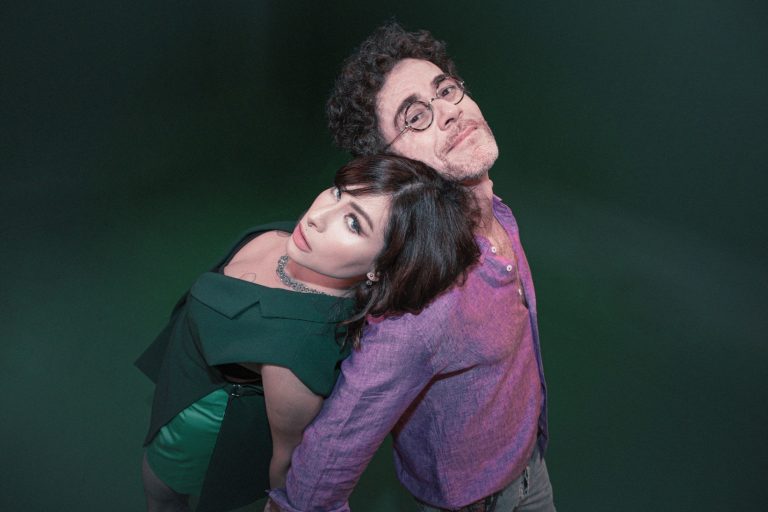 Pitty e Nando Reis em imagem de divulgação do projeto