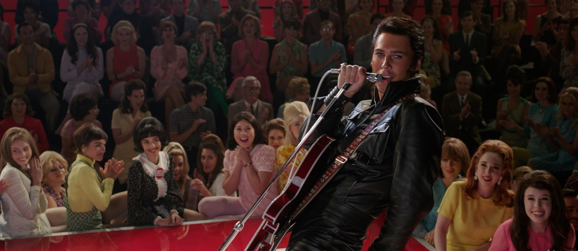 Warner Bros. Pictures anuncia sessões especiais do filme Elvis em comemoração ao Dia Mundial do Rock