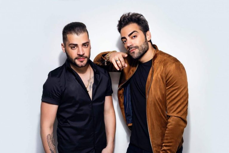 Guilherme & Benuto posam para a foto
