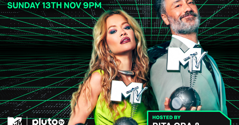 MTV EMA 2022 será comandado por Rita Ora e Taika Waititi