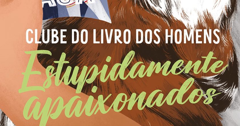 Lyssa Kay Adams faz sessão de autógrafos em São Paulo