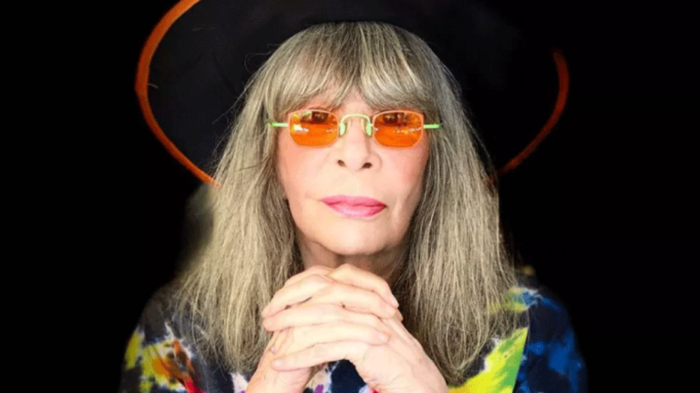 Rita Lee em sua imagem de comemoração de 70 anos
