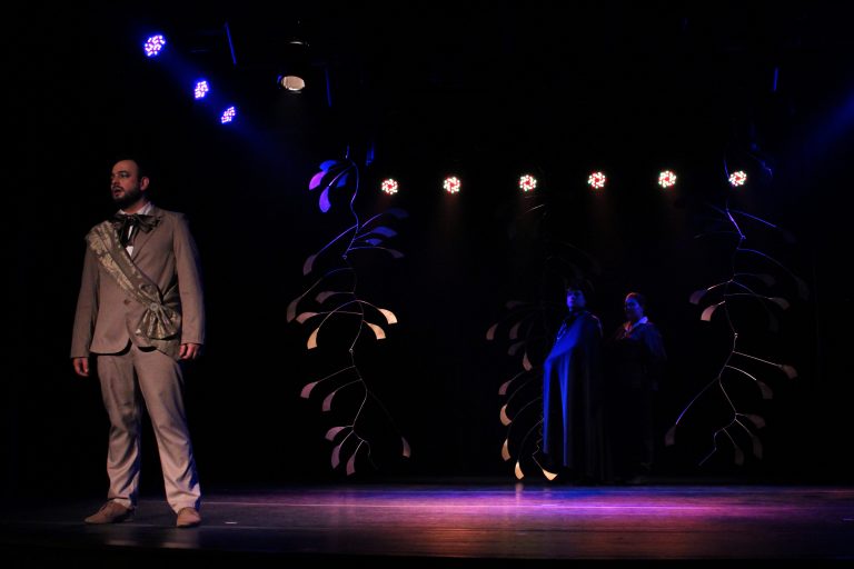 Shakespeare de novo nos teatros
