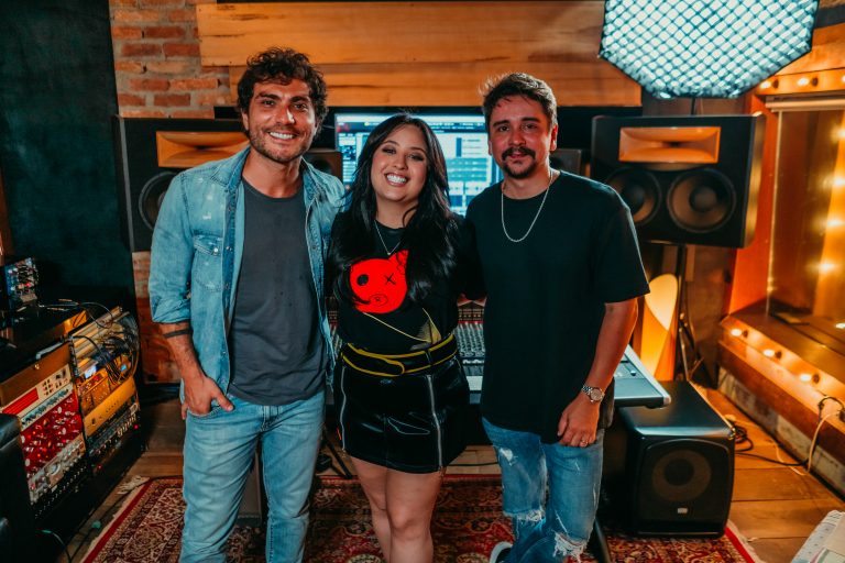 Bruninho & Davi Mari Fernandez Peguei, Pegava e Pegaria