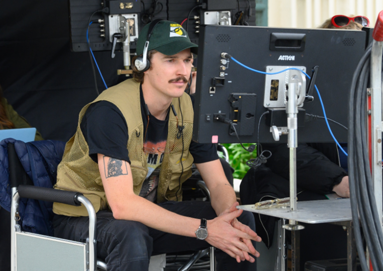 Bryce McGuire Mergulho Noturno Universal Pictures
