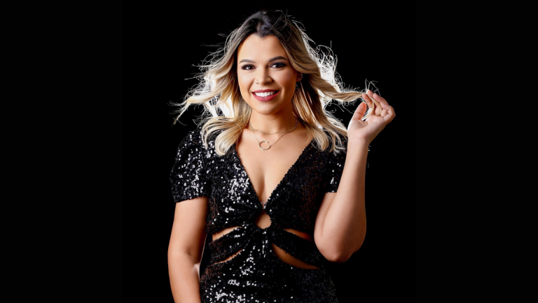 Carol Villa grava seu primeiro DVD, Tempo ao Tempo, com músicas inéditas